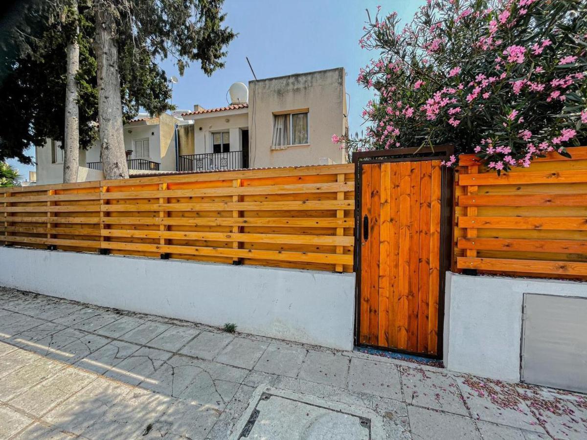 Dub House 2 Lejlighed Paphos Eksteriør billede